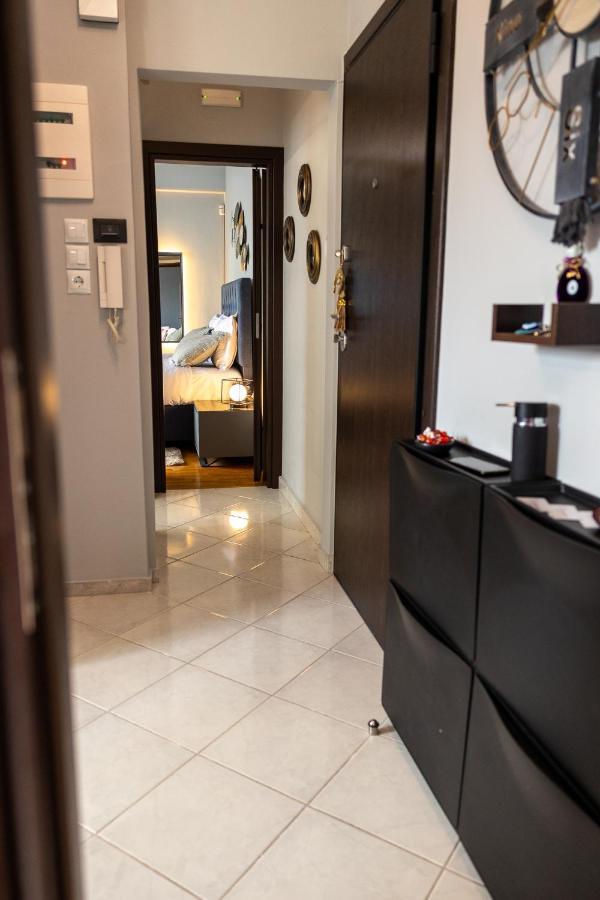 "Elegance" Central Luxury Apartment 比雷埃夫斯 外观 照片