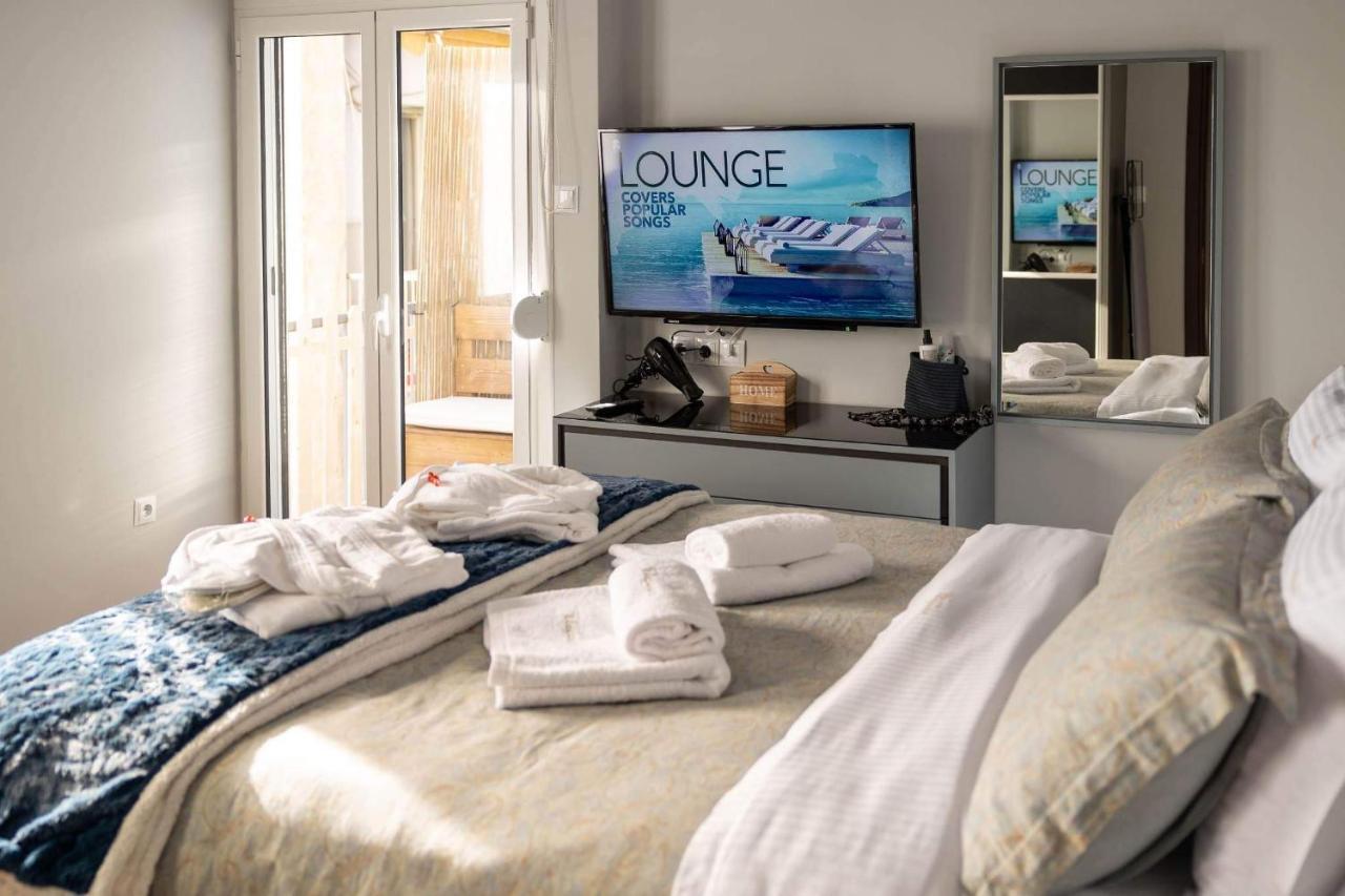 "Elegance" Central Luxury Apartment 比雷埃夫斯 外观 照片
